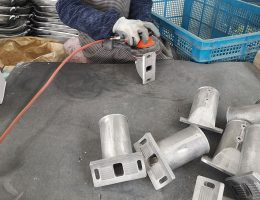 دسته چراغ خیابانی