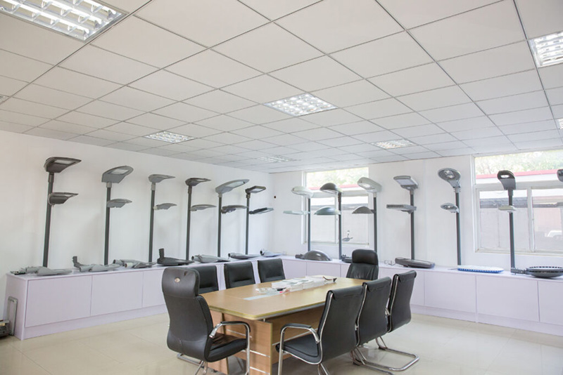 How to choose the height of LED Street Light? چگونه ارتفاع چراغ خیابان LED را انتخاب کنیم؟